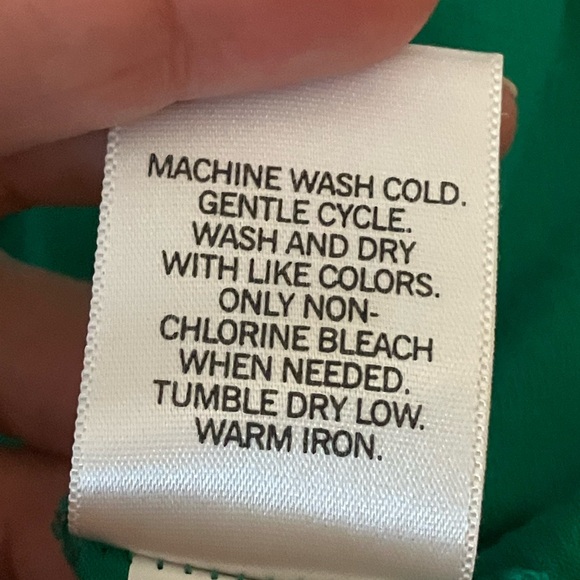 Banana Republic green top - Picture 5 of 6